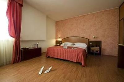 фото отеля Concorde Hotel Gerenzano