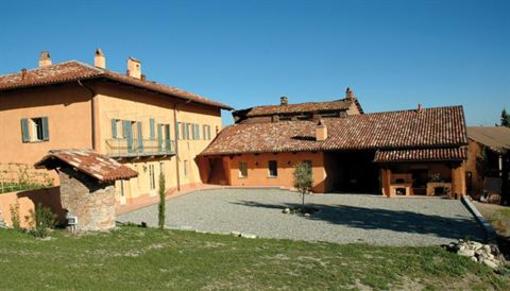 фото отеля Agriturismo Al Monte Farmhouse Verrua Savoia