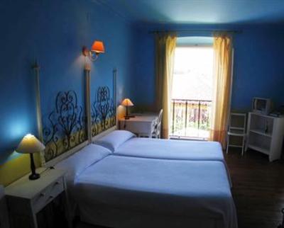 фото отеля La Casa del Jardin Hotel Llanes