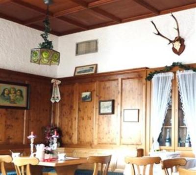 фото отеля Hotel Weingarten Berggasthof