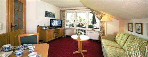 фото отеля Haus Annemarie Apartment Oberstdorf