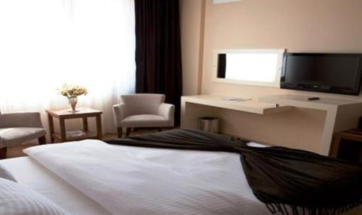 фото отеля Gosterisli Otel