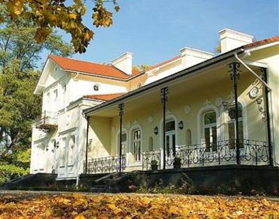 фото отеля Dwor na Wolicy Restauracja i Pensjonat