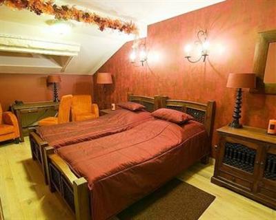 фото отеля Dwor na Wolicy Restauracja i Pensjonat
