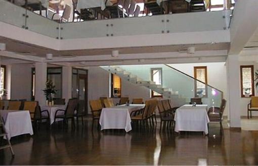фото отеля Gizella Hotel and Restaurant