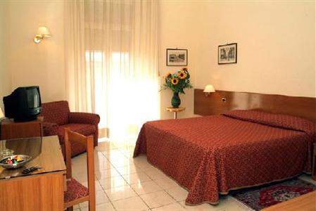 фото отеля Hotel Adria Bari