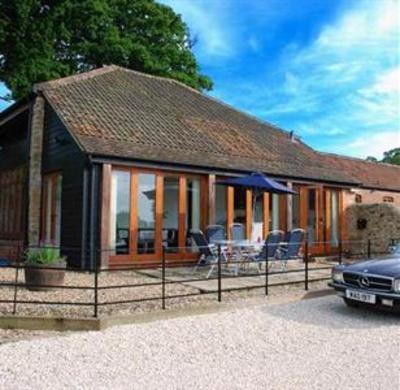 фото отеля The Farmyard Retreat House Yeovil