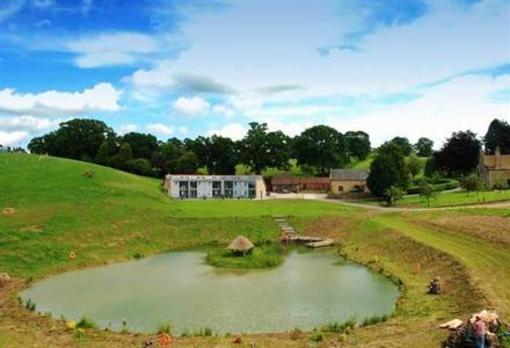 фото отеля The Farmyard Retreat House Yeovil