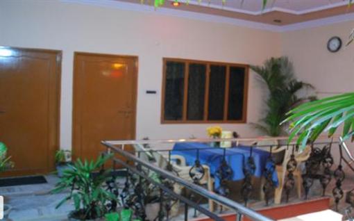 фото отеля Aman Home Stay
