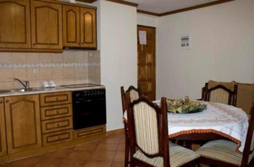 фото отеля Apartments Lappas Karpenisi