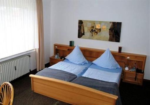 фото отеля Hotel Am Staatsforst