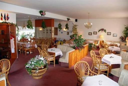 фото отеля Hotel Am Staatsforst