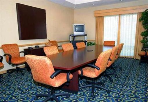 фото отеля SpringHill Suites Fort Myers Airport