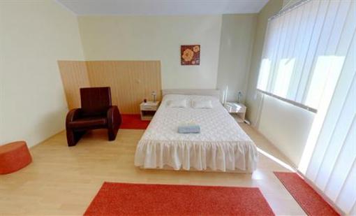 фото отеля Majesty Accomodation