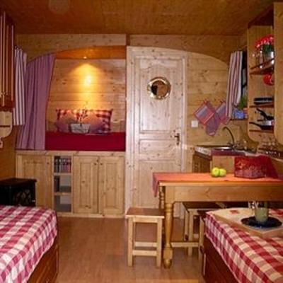фото отеля Les Roulottes des Korrigans