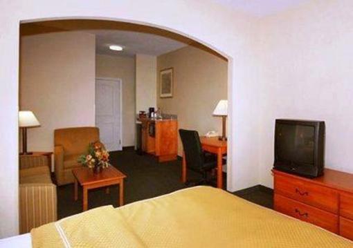 фото отеля Comfort Suites El Dorado