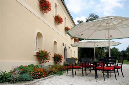 фото отеля Palac Brunów Hotel Lwówek Slaski