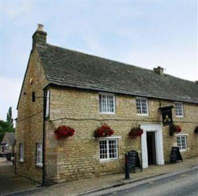 фото отеля Queens Head Inn Nassington Peterborough