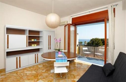 фото отеля Tizi Apartments