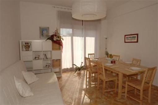 фото отеля Tizi Apartments