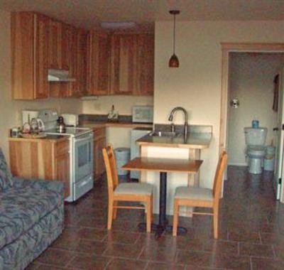 фото отеля Seward Front Row B&B