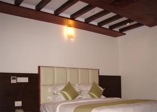 фото отеля Meenal Boutique Hotel