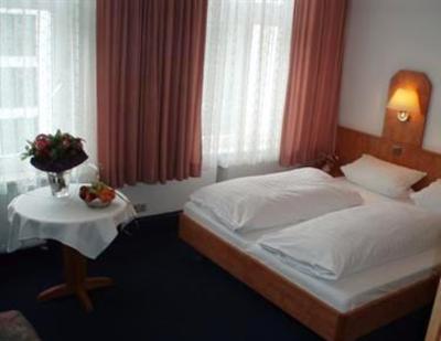 фото отеля Steens Hotel