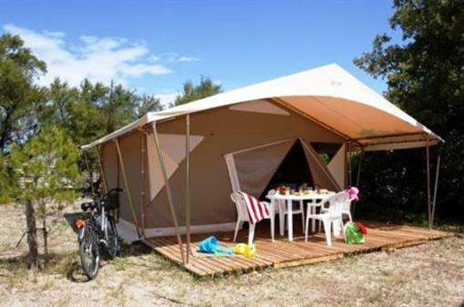 фото отеля Camping La Cote Sauvage Accomodation Saint-Clement-des-Baleines