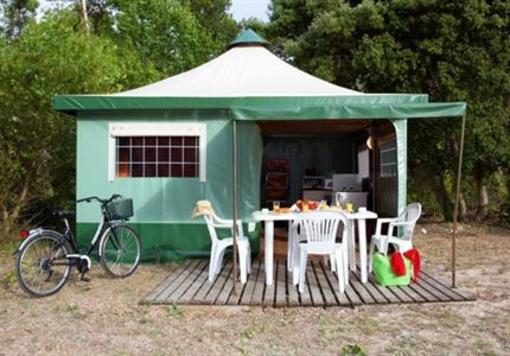 фото отеля Camping La Cote Sauvage Accomodation Saint-Clement-des-Baleines