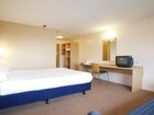 фото отеля Travelodge Birmingham Yardley