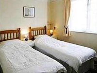 Bactonleigh Hotel