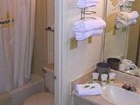 Masters Inn - Columbia