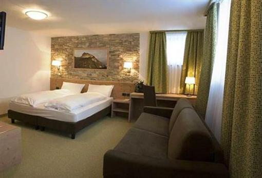фото отеля Ciasa Alpina Relax Hotel