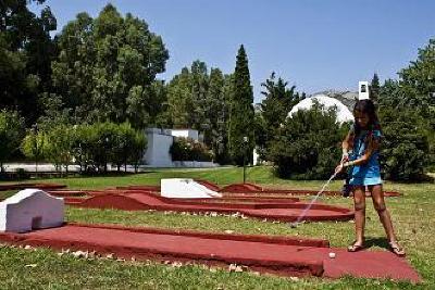 фото отеля Golden Coast Hotel & Bungalows