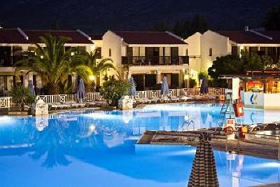 фото отеля Golden Coast Hotel & Bungalows