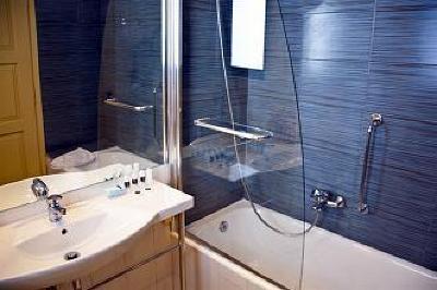 фото отеля Golden Coast Hotel & Bungalows