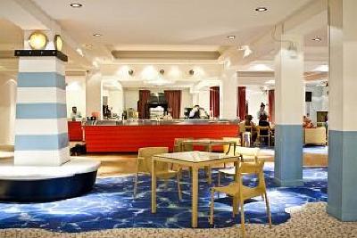 фото отеля Golden Coast Hotel & Bungalows