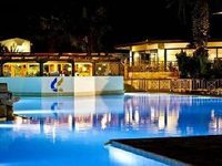 Golden Coast Hotel & Bungalows