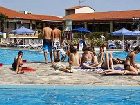 фото отеля Golden Coast Hotel & Bungalows