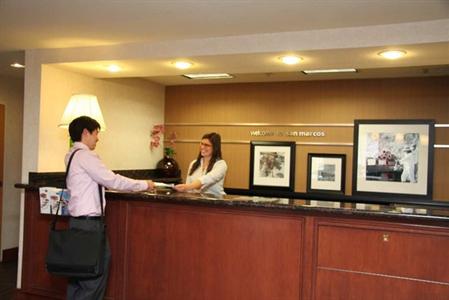 фото отеля Hampton Inn San Marcos