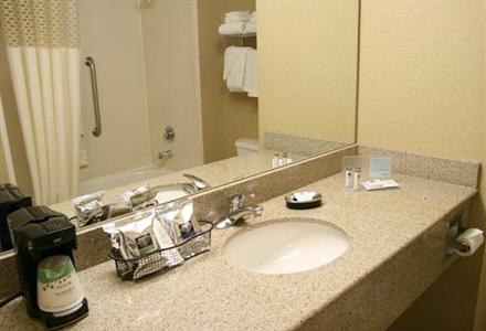 фото отеля Hampton Inn San Marcos