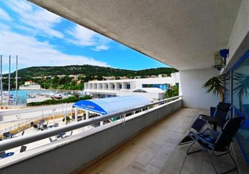 фото отеля Hotel Jadran Zvoncac