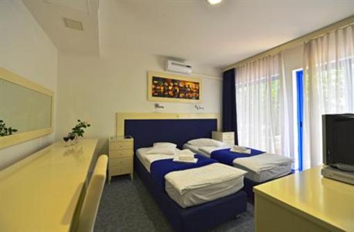 фото отеля Hotel Jadran Zvoncac