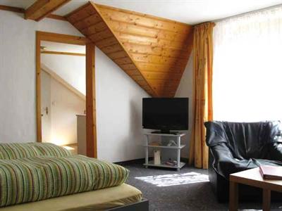 фото отеля Hotel Pension Schloss Miramar