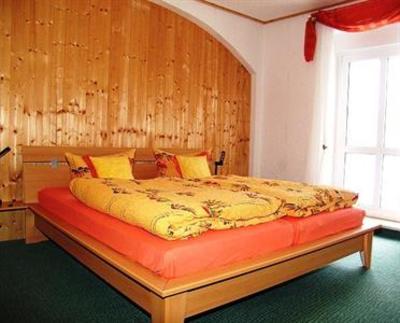 фото отеля Hotel Pension Schloss Miramar