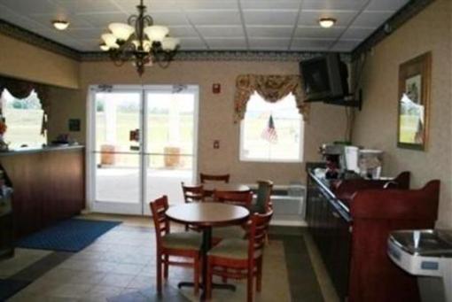 фото отеля Deerfield Inn McComb