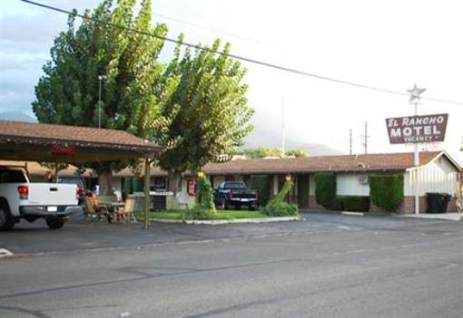 фото отеля El Rancho Motel