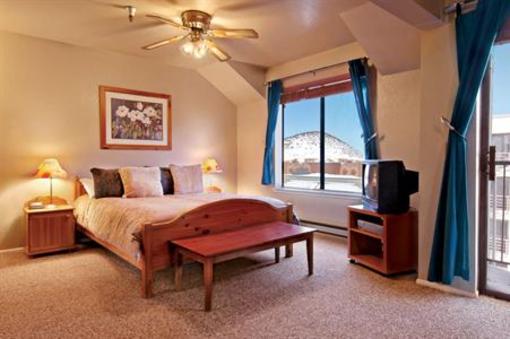 фото отеля Carriage House Condominiums