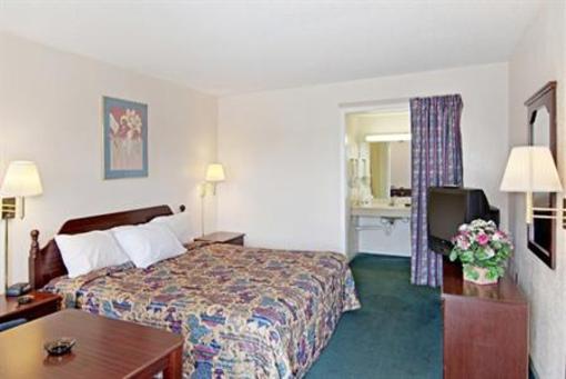 фото отеля Americas Best Value Inn-Buford Mall of Georgia