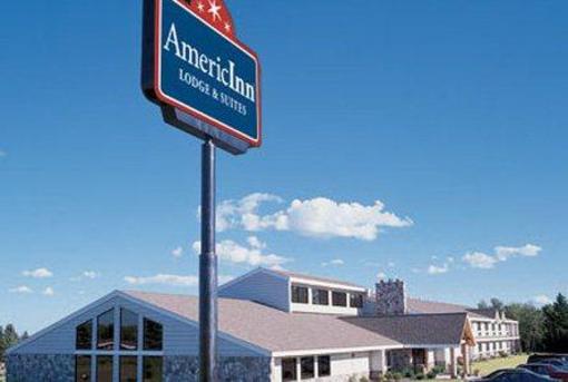 фото отеля AmericInn Two Harbors